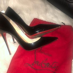 Black Christian louboutin So Kate. Size 38